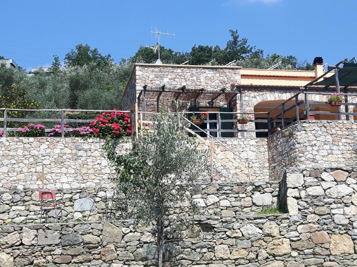 Ort Holiday'S Time Orco Feglino Exterior photo